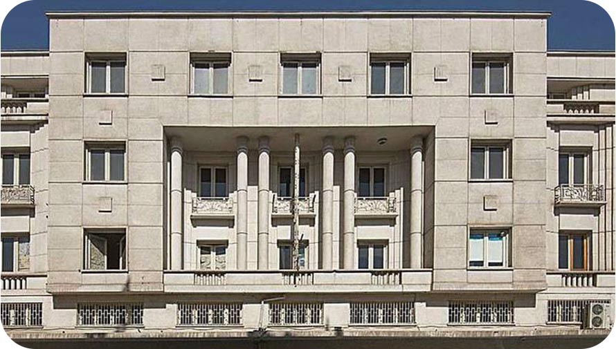 ساختمان اداری جیپ