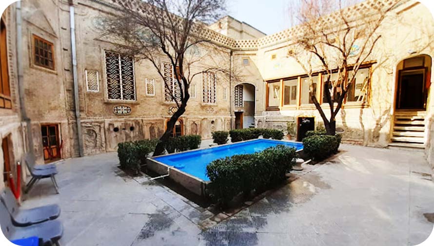 خانه ملک در بازار بزرگ تهران