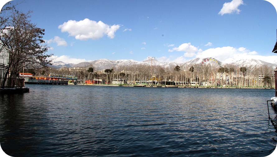 دریاچه بوستان ارم